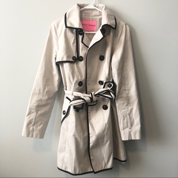 Betsey Johnson Lace-Up Back Coat - Picture 6 of 8